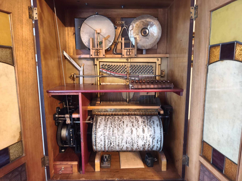Innenleben eines Harmoniums